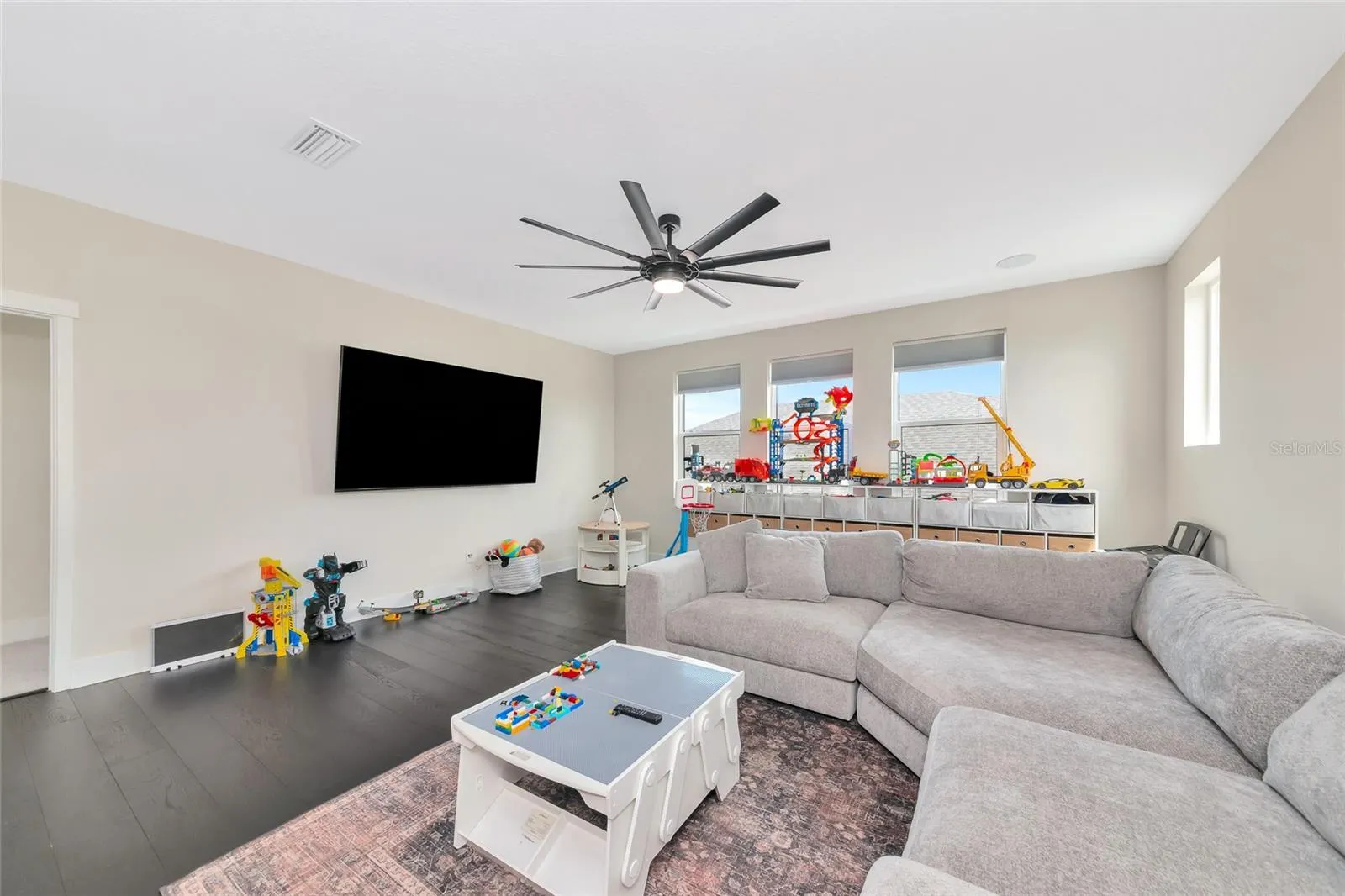 1012 FERNLEAF RUN
