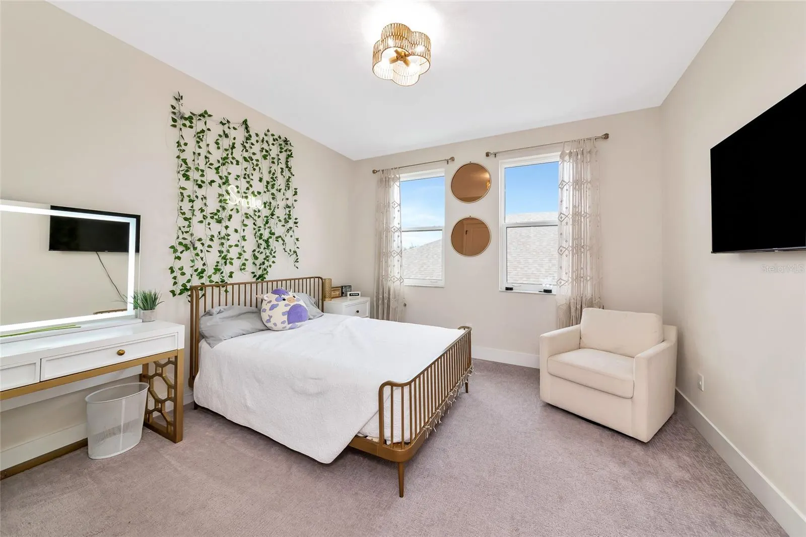 1012 FERNLEAF RUN