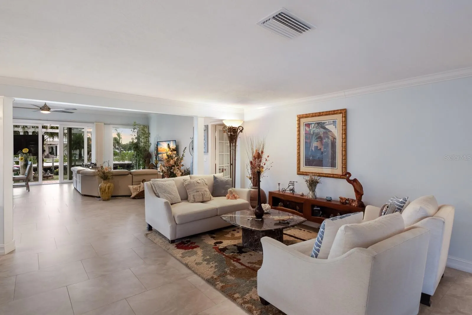 646 KEY ROYALE DR