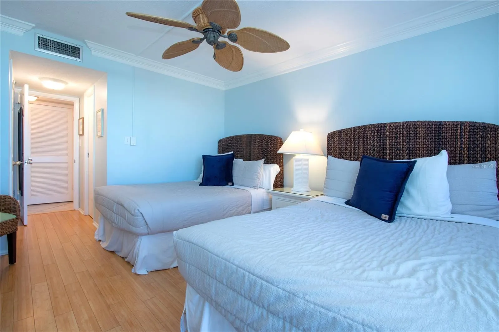 6300 MIDNIGHT PASS RD #708, #708