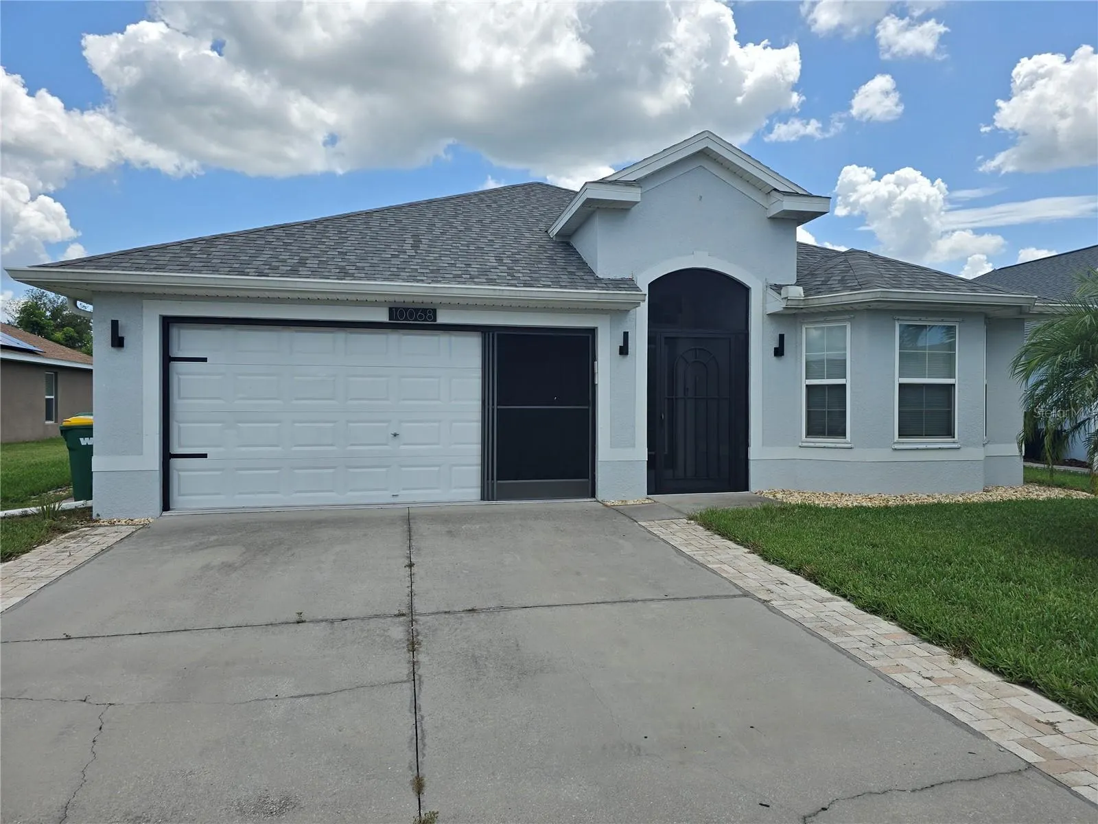 10068 WINDING RIVER RD