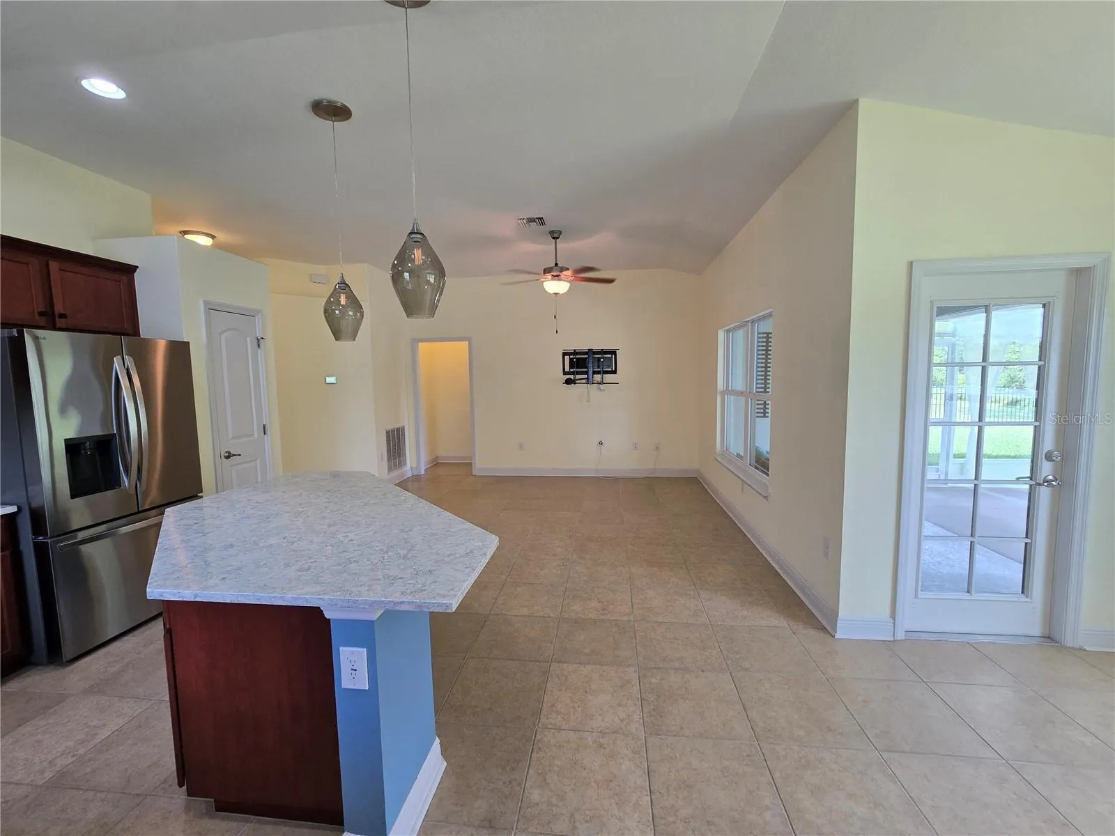 10068 WINDING RIVER RD