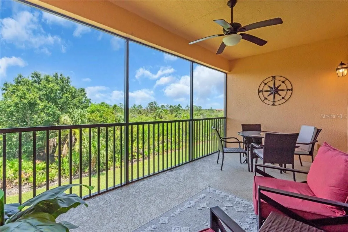 10051 CROOKED CREEK DR #202, #202