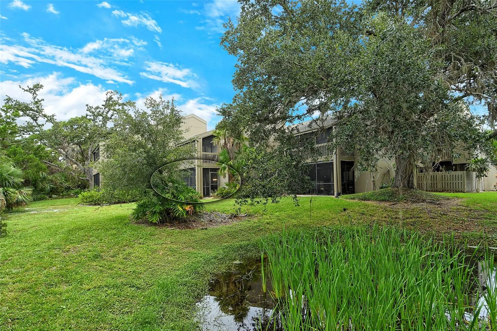 111 WOODLAND PL