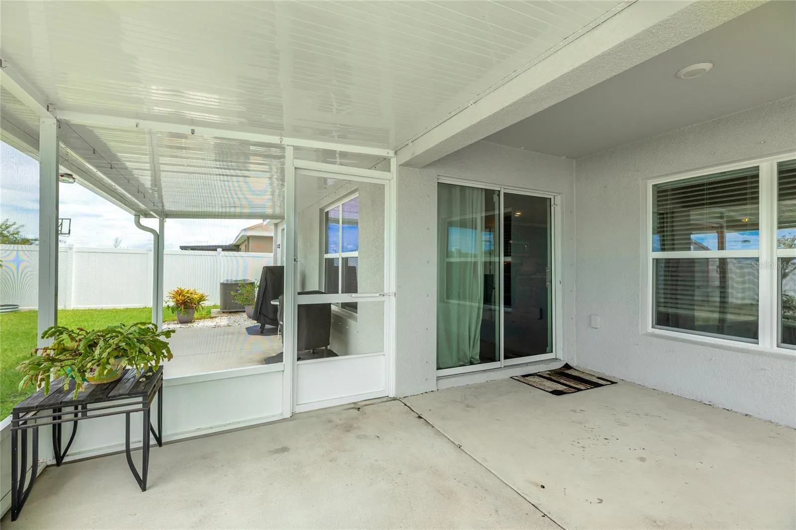 1014 COASTAL HAMMOCK AVE