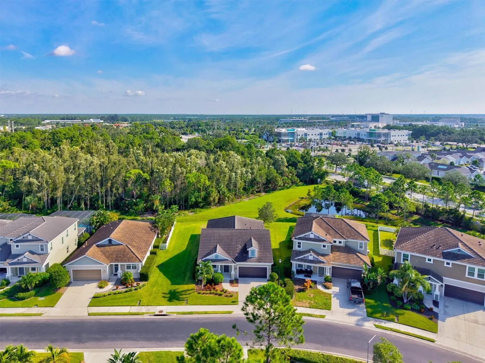 128 AVENS DR