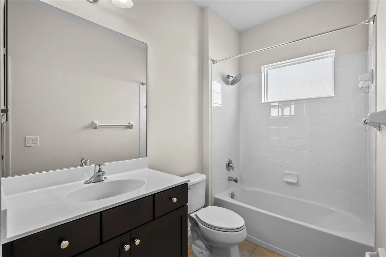 128 AVENS DR