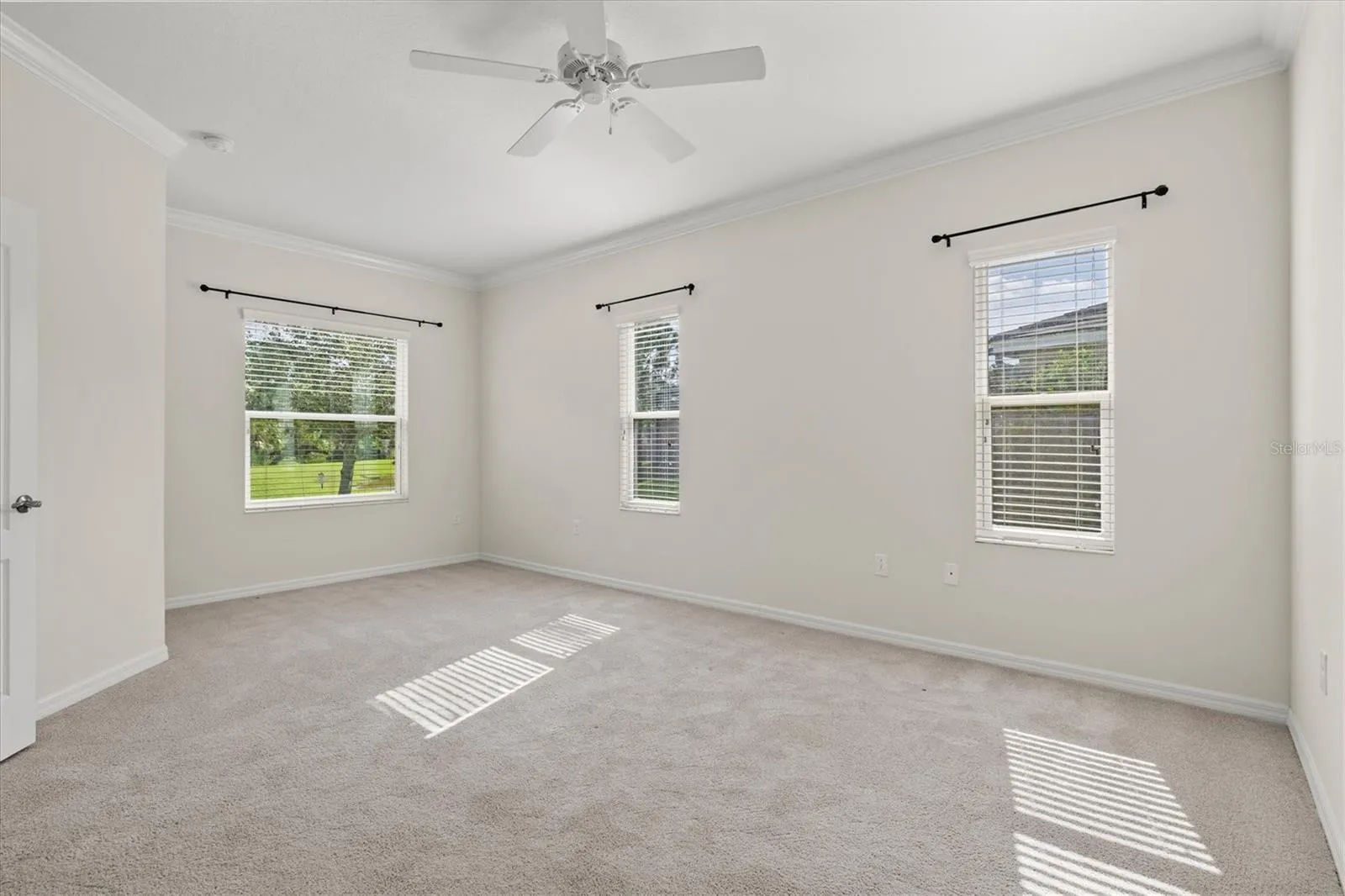 128 AVENS DR