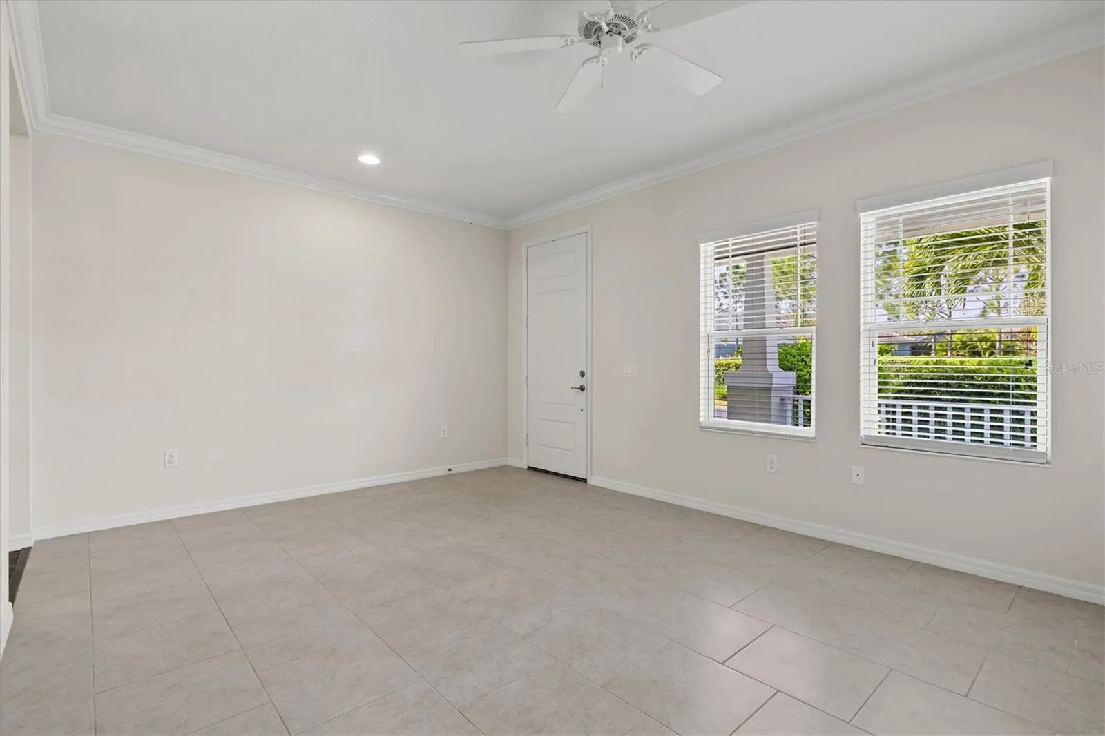 128 AVENS DR