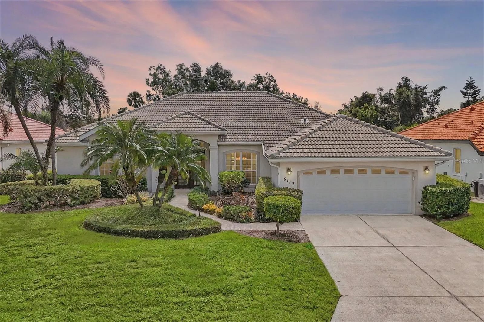 6112 WINCHESTER PL
