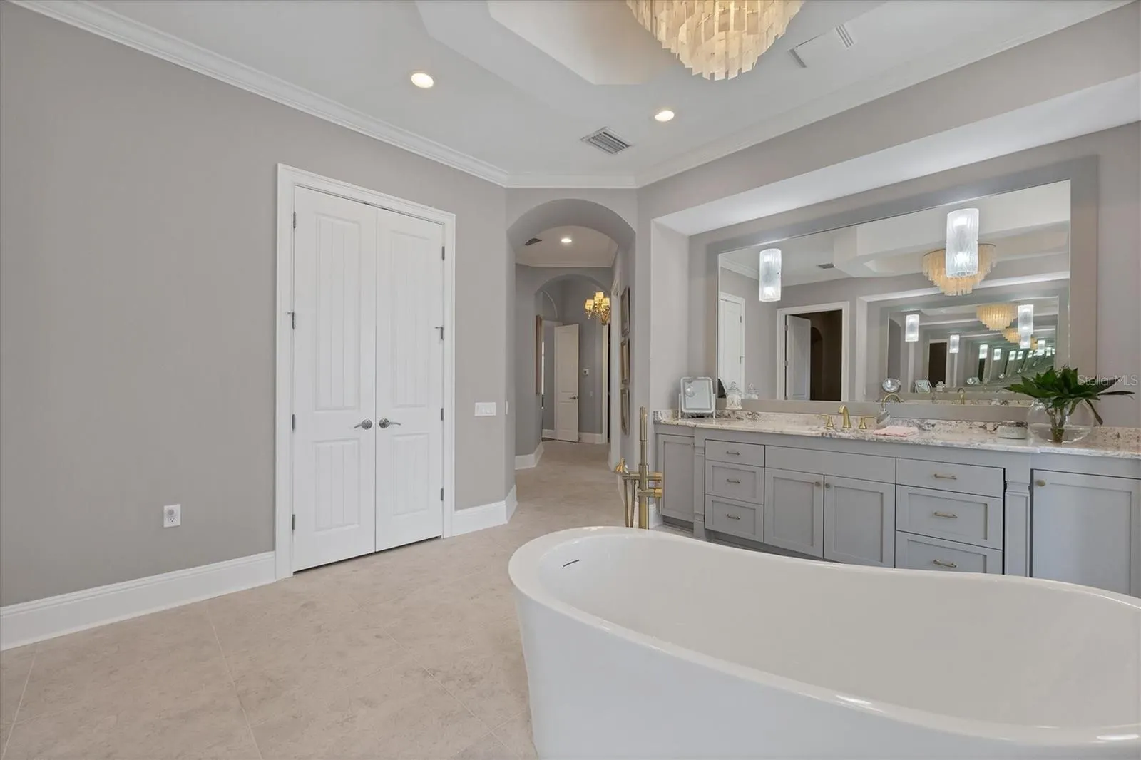 8009 BOUNTY LN