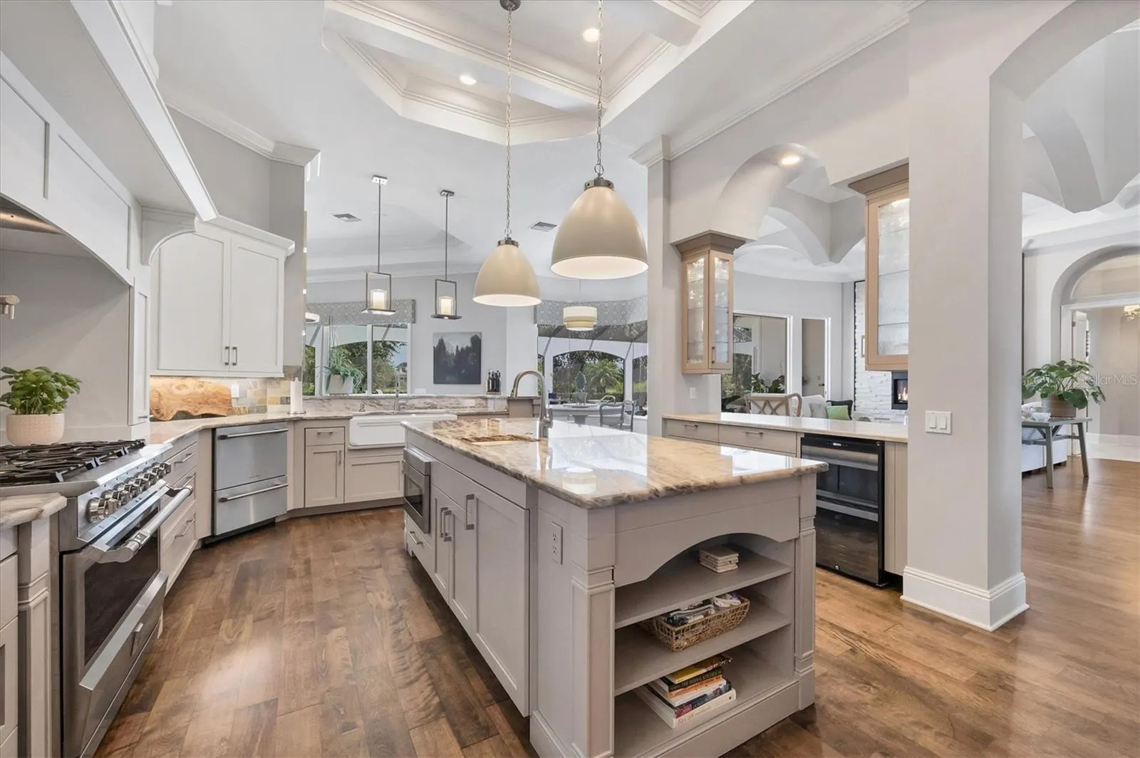 8009 BOUNTY LN