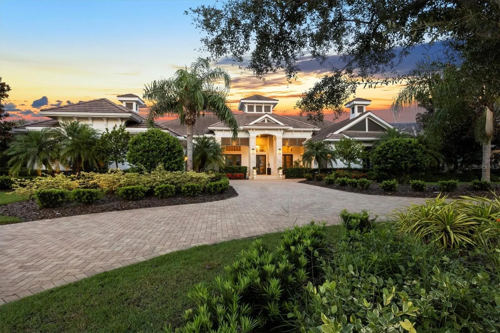 8009 BOUNTY LN