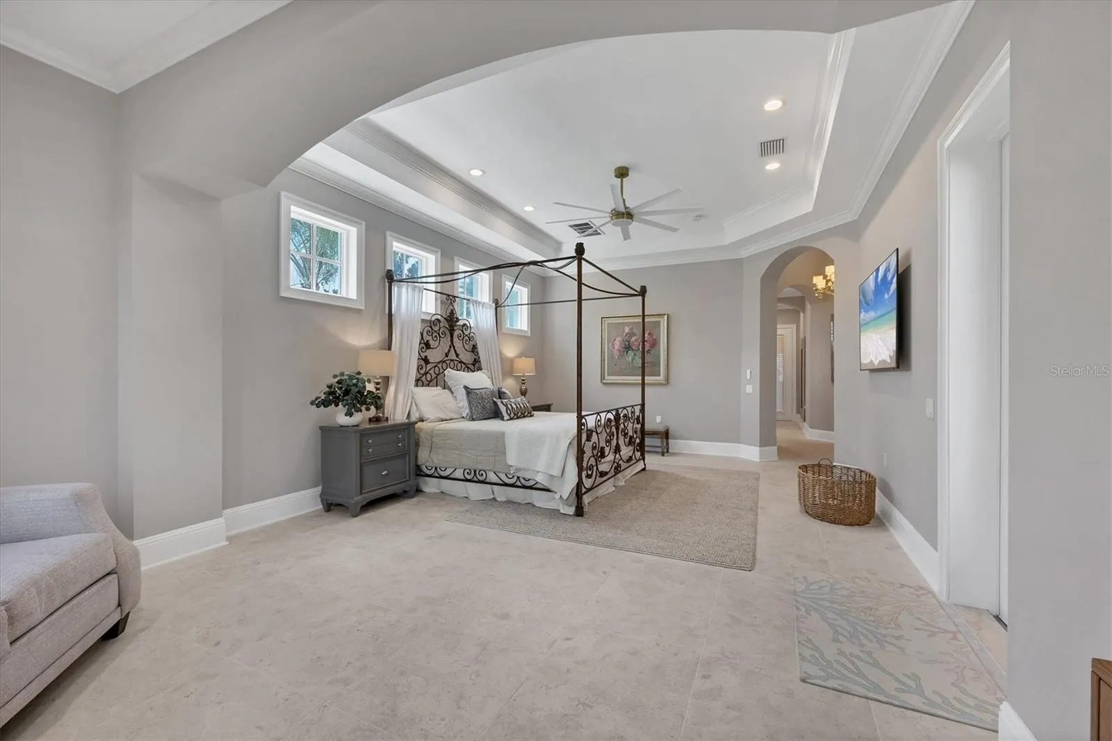 8009 BOUNTY LN