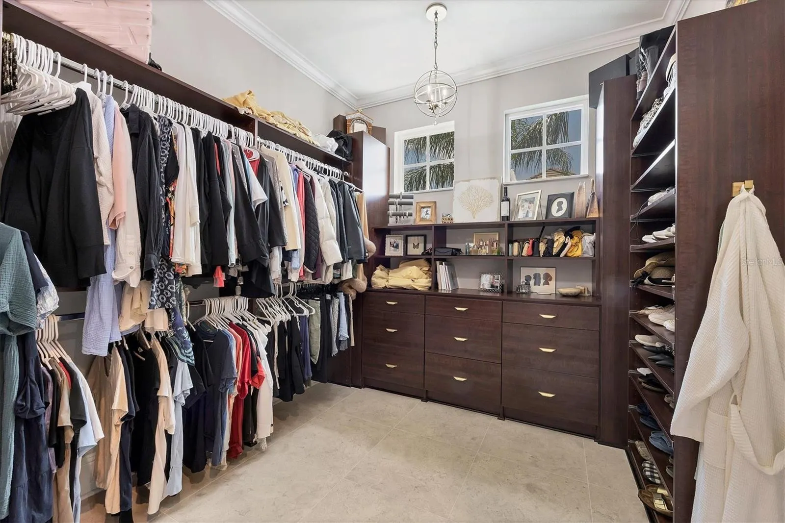 8009 BOUNTY LN