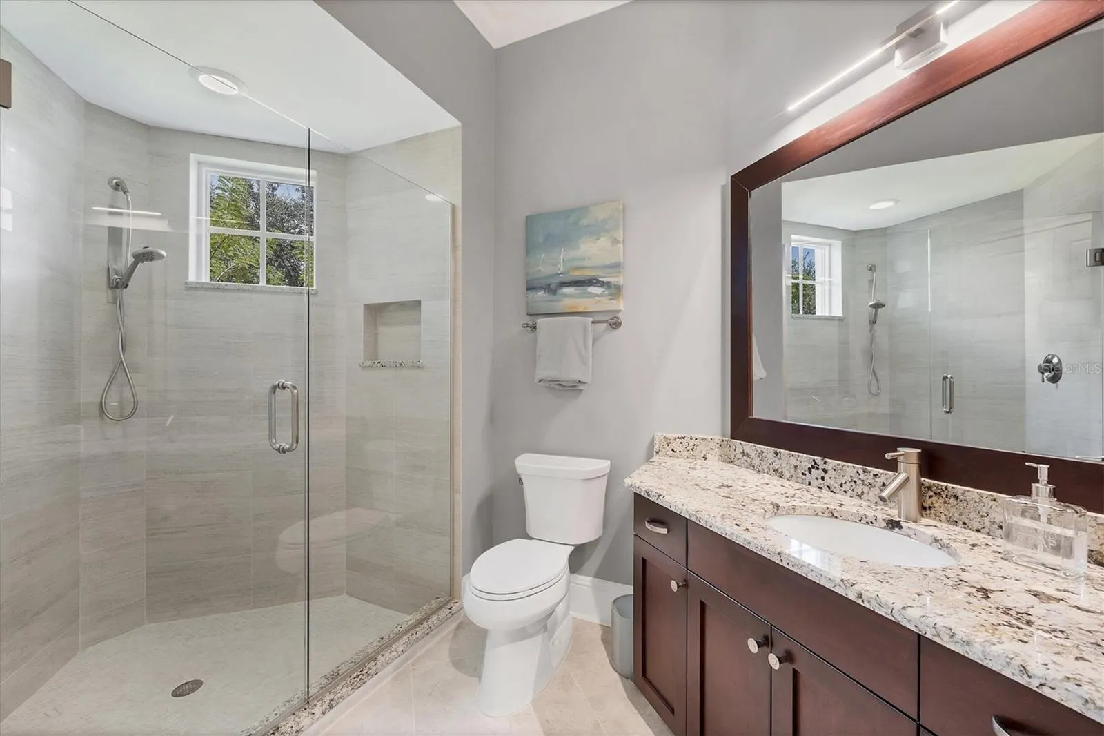 8009 BOUNTY LN