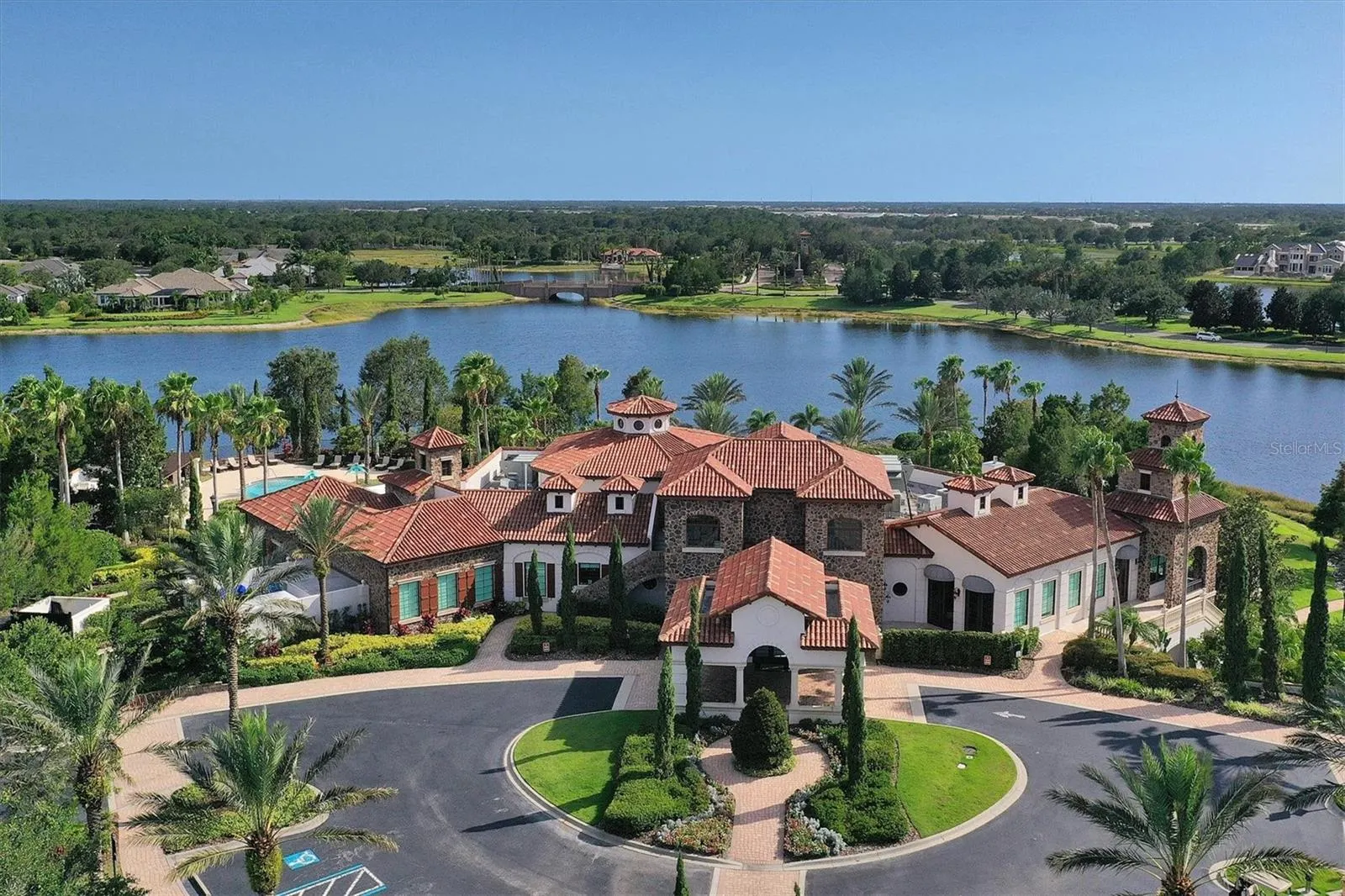8009 BOUNTY LN