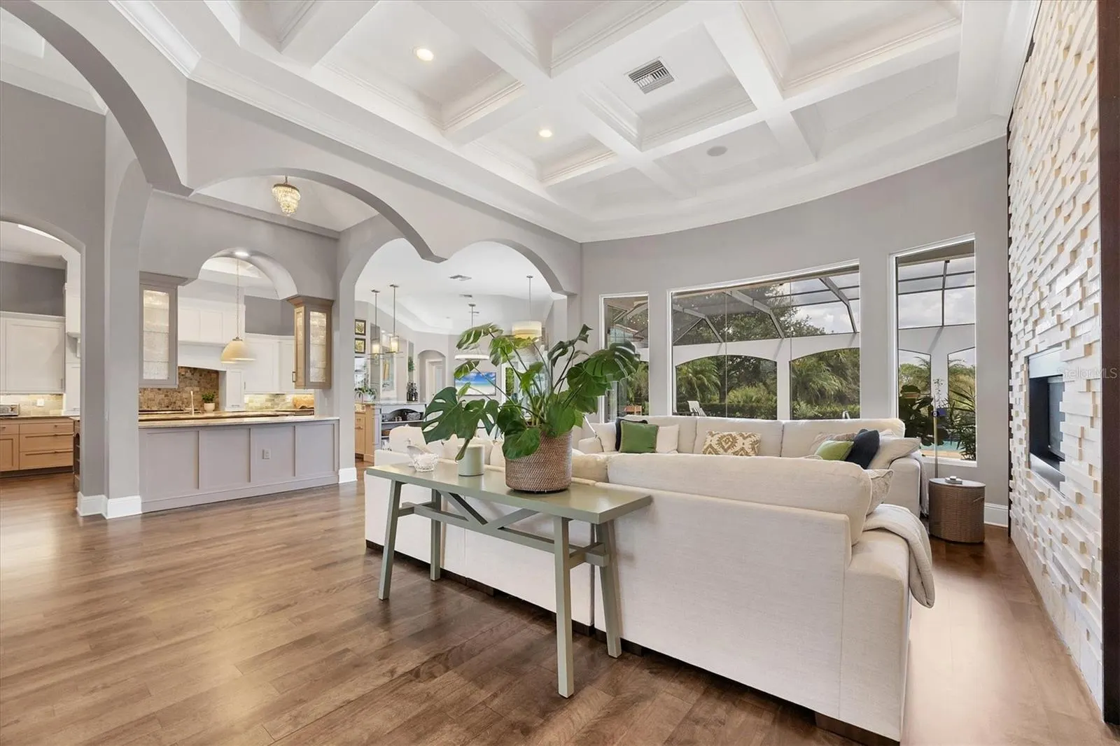 8009 BOUNTY LN