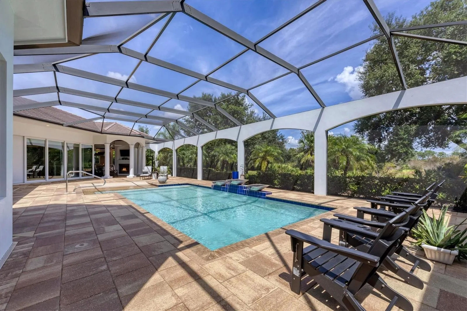 8009 BOUNTY LN