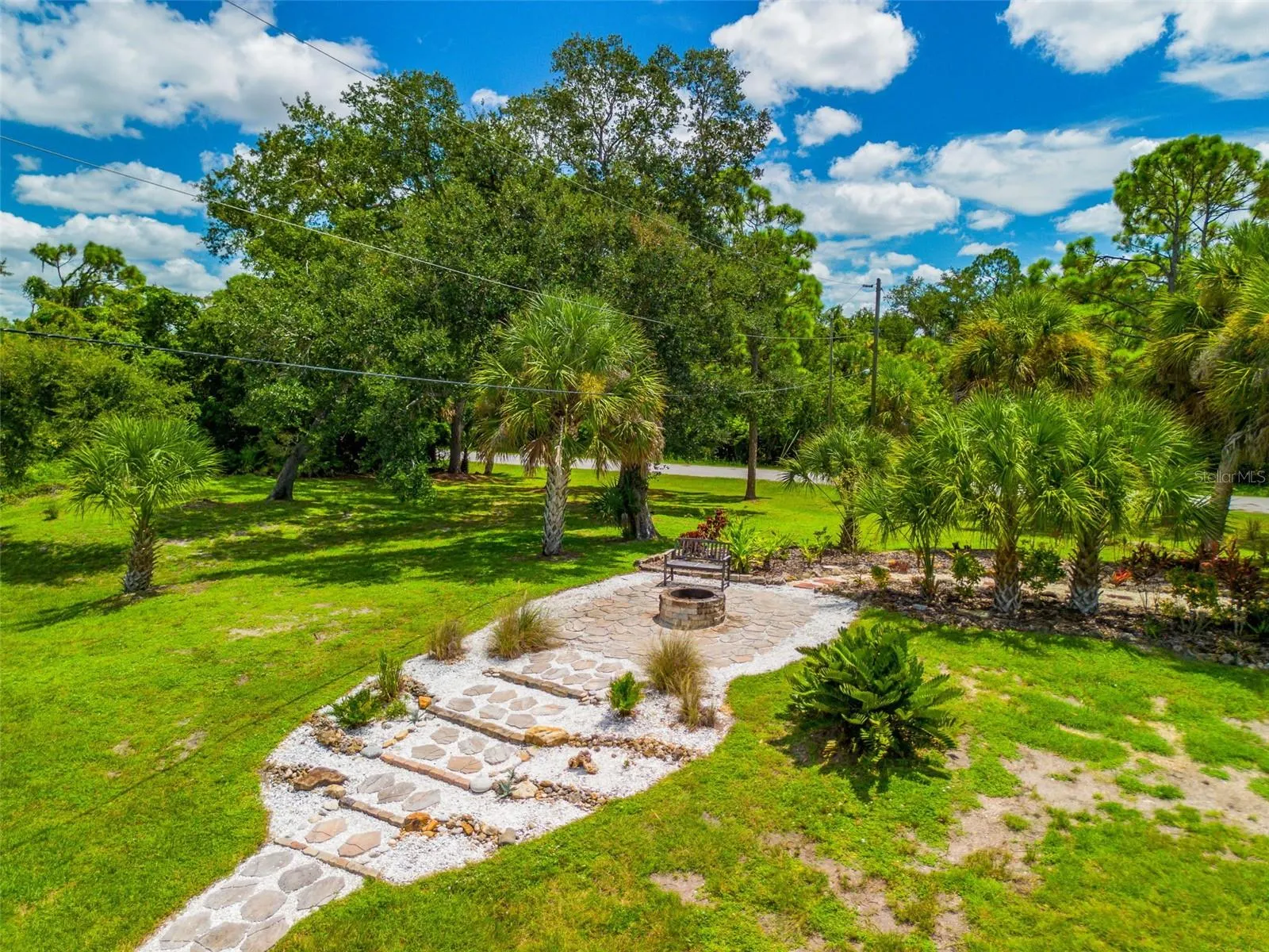 1282 CLEARVIEW DR