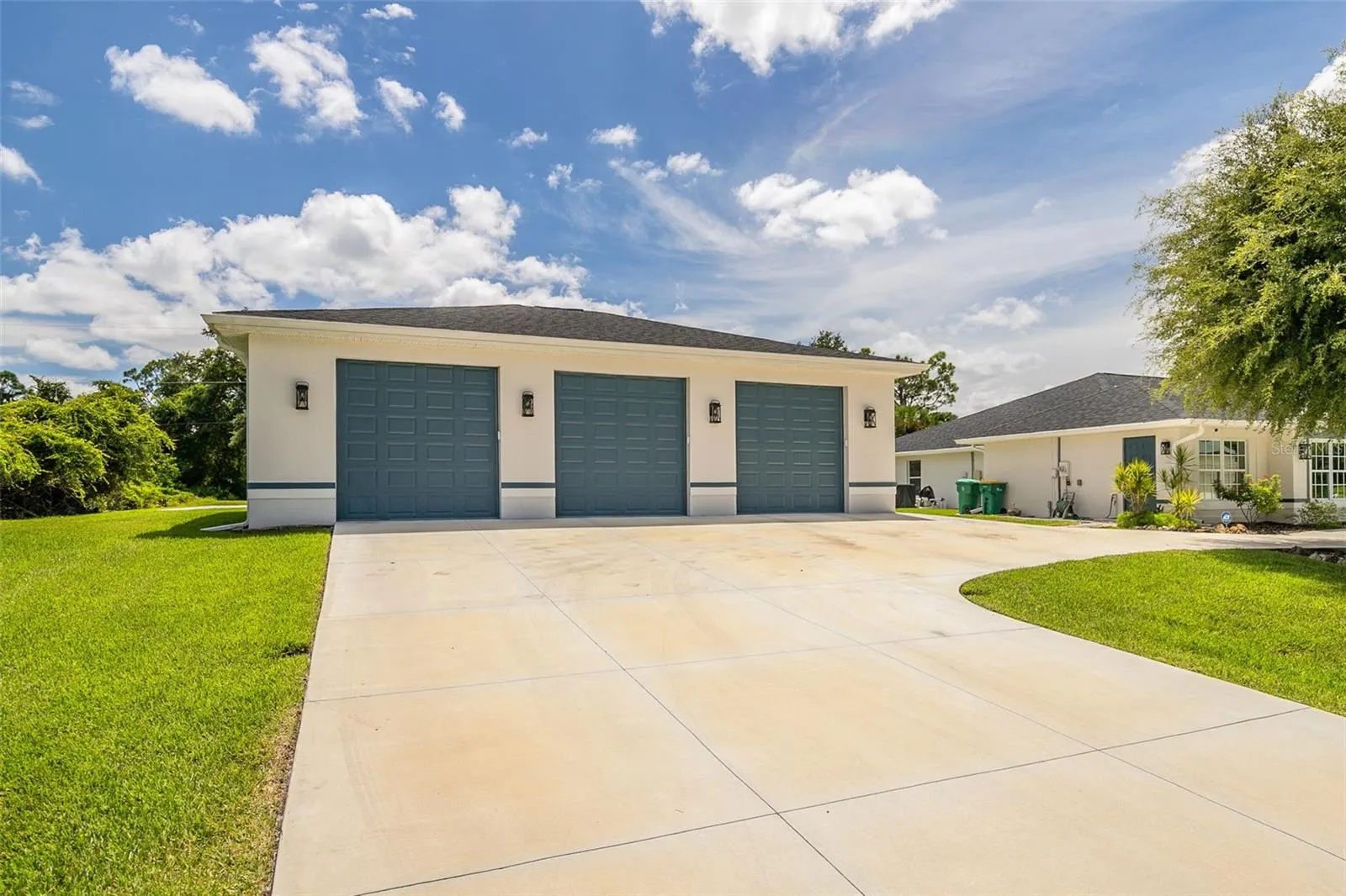 1282 CLEARVIEW DR