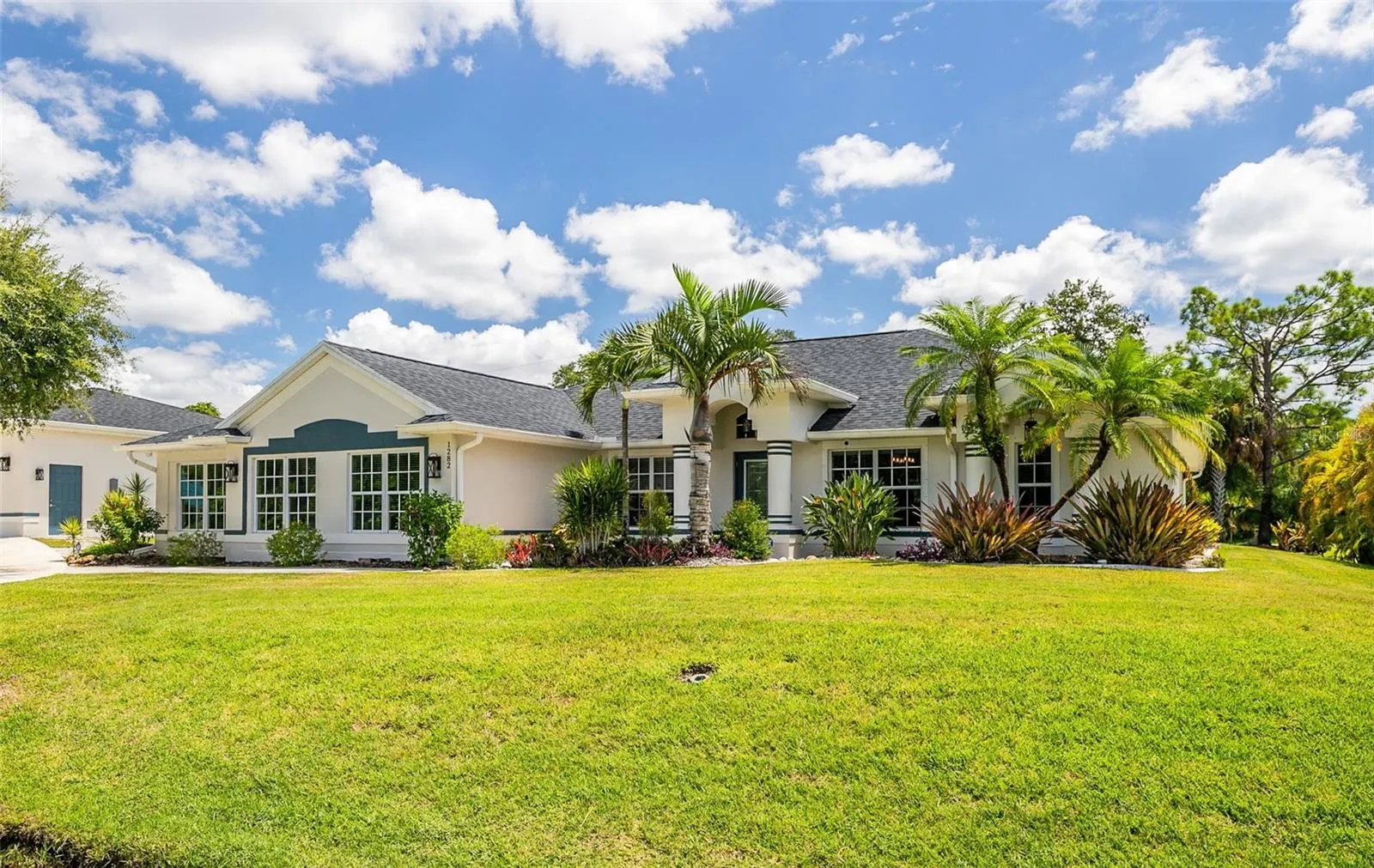 1282 CLEARVIEW DR