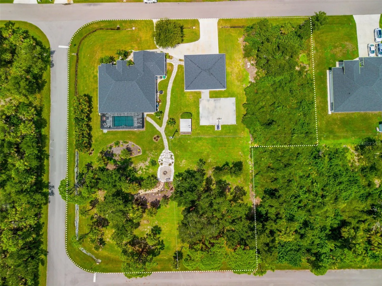 1282 CLEARVIEW DR