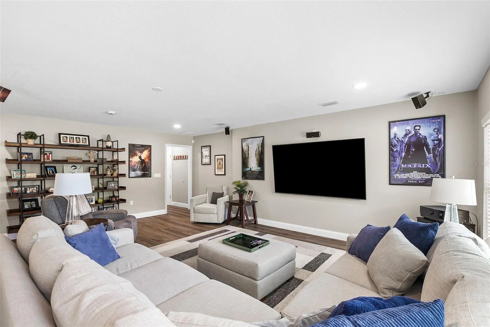 1282 CLEARVIEW DR
