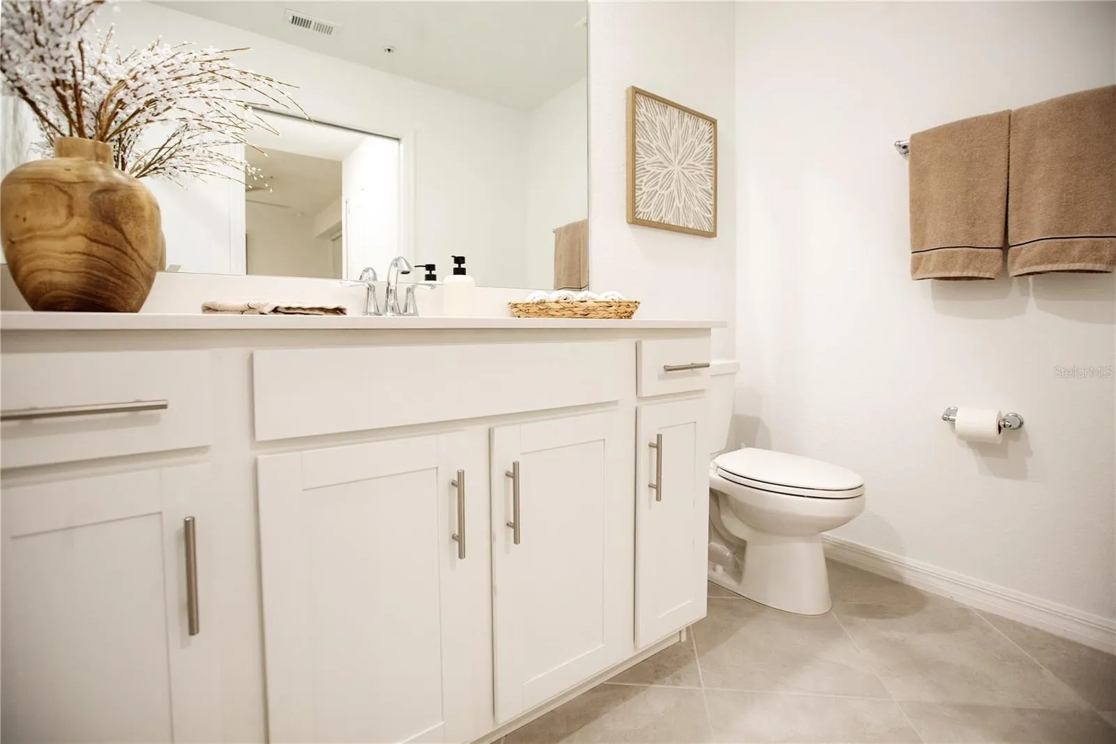 14141 HERITAGE LANDING BLVD #922, #922