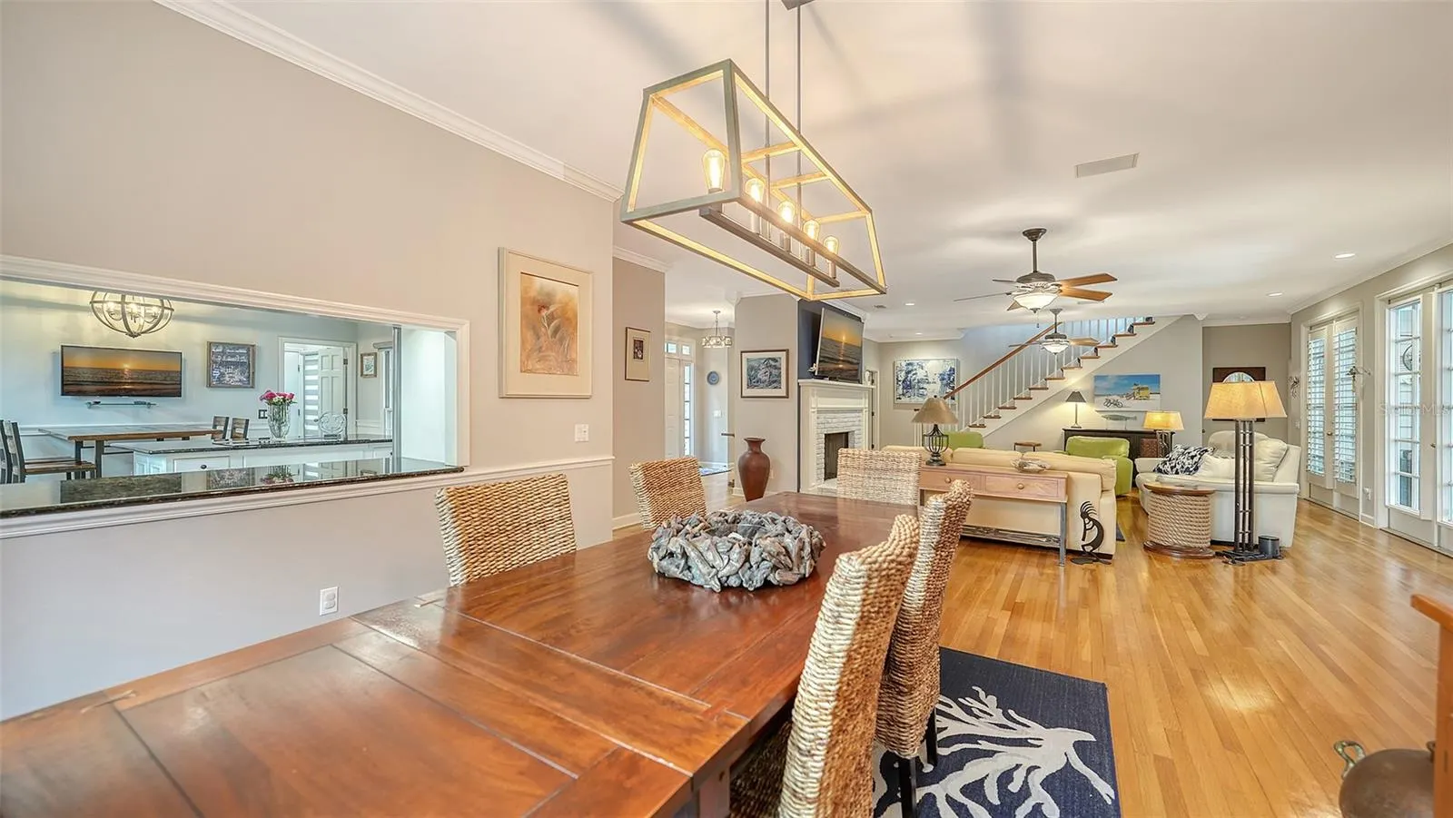 156 BISHOPSCOURT RD