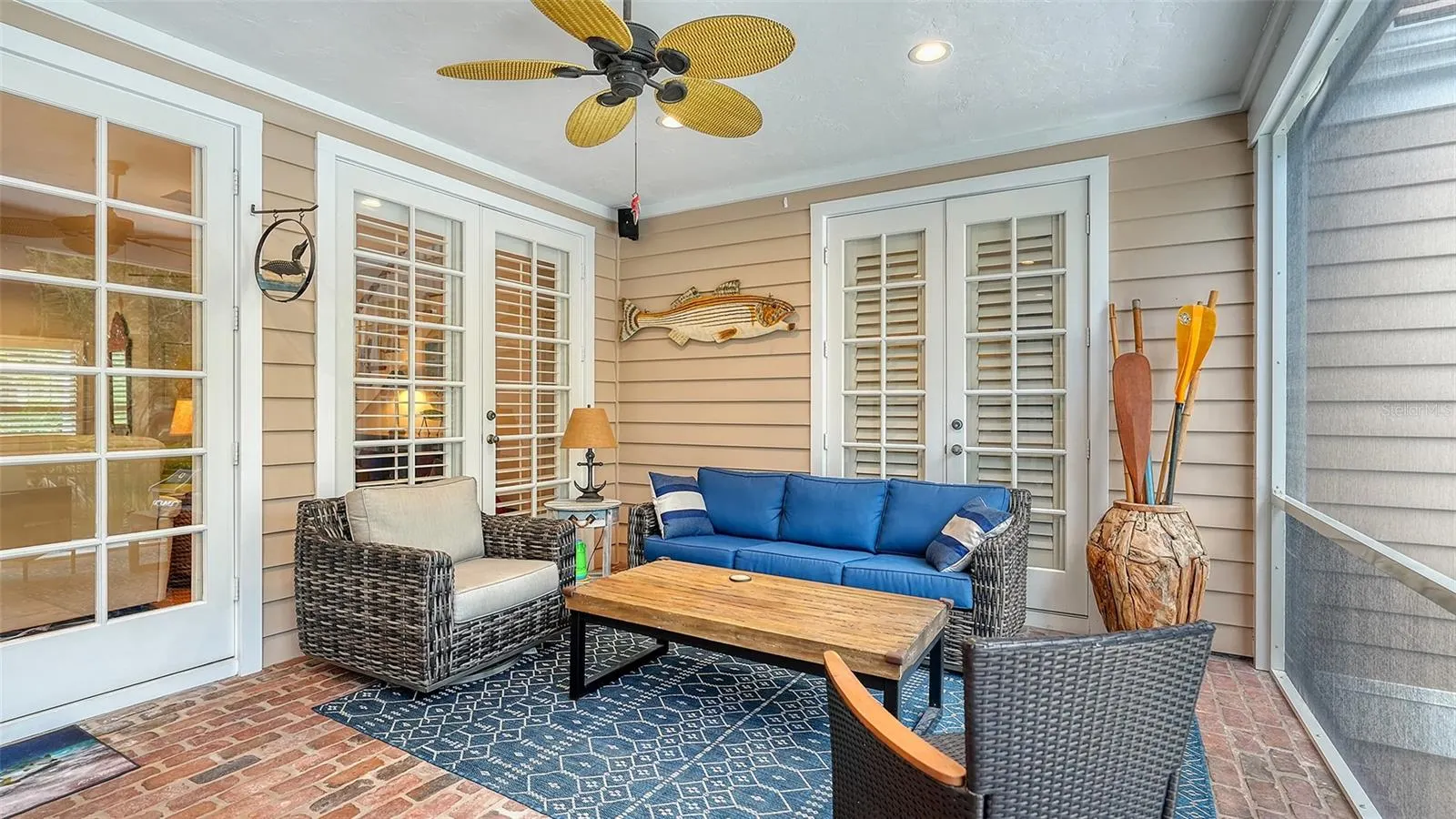 156 BISHOPSCOURT RD