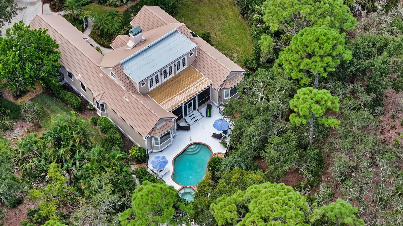 156 BISHOPSCOURT RD