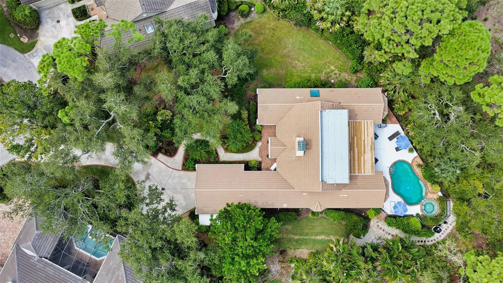 156 BISHOPSCOURT RD