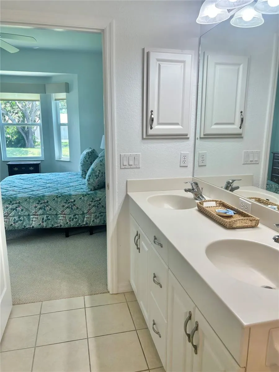 301 RECLINATA CIR