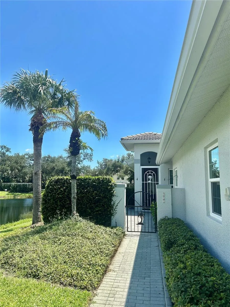 301 RECLINATA CIR