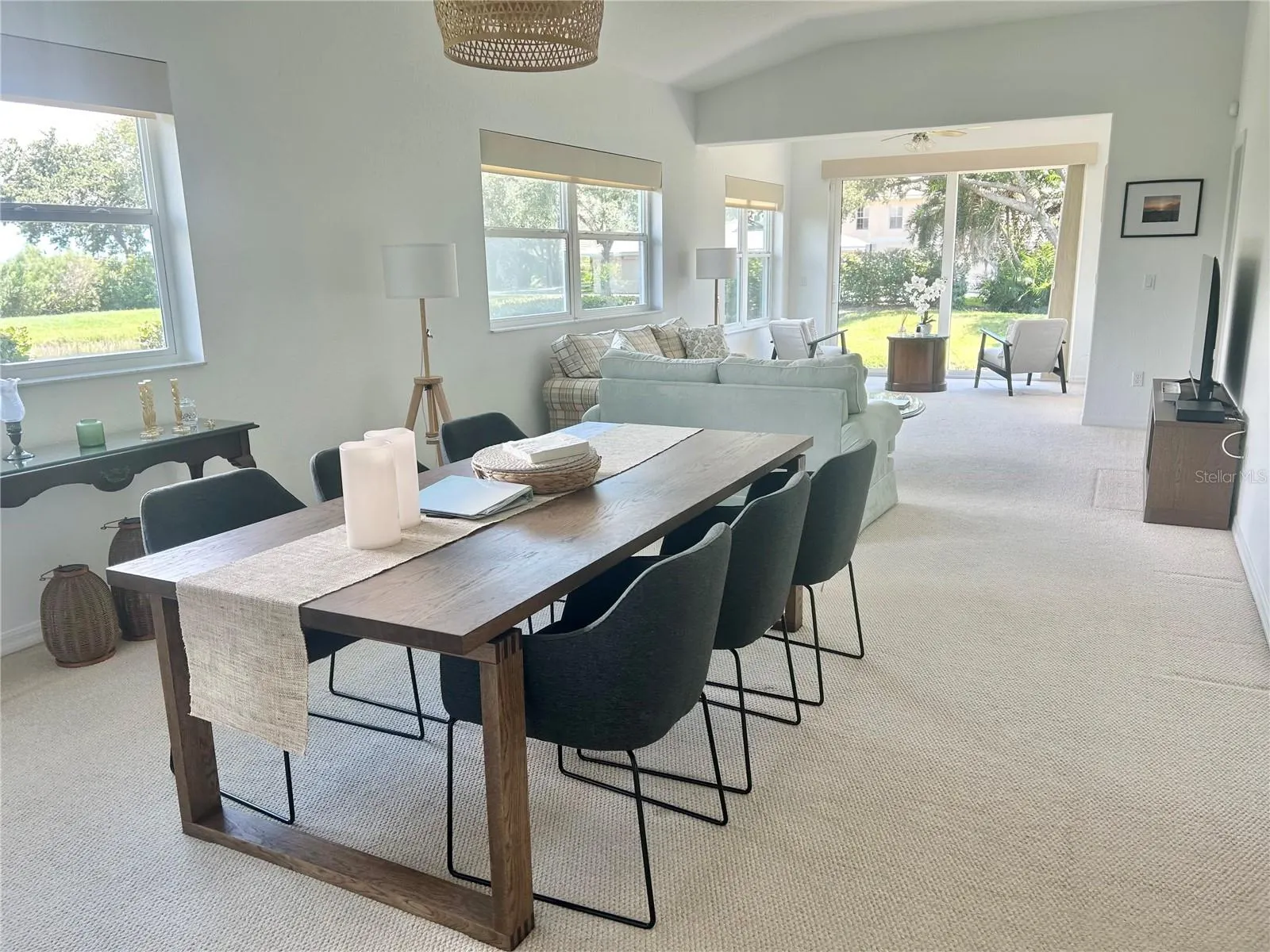 301 RECLINATA CIR