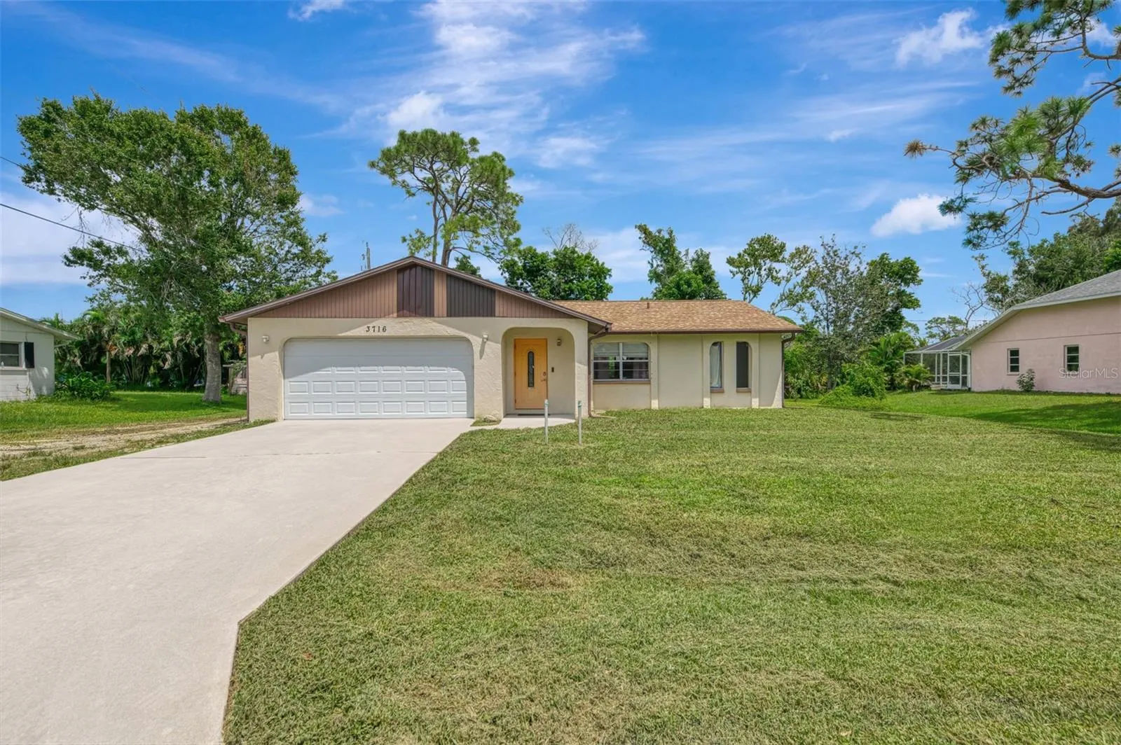 3716 DUNBAR RD
