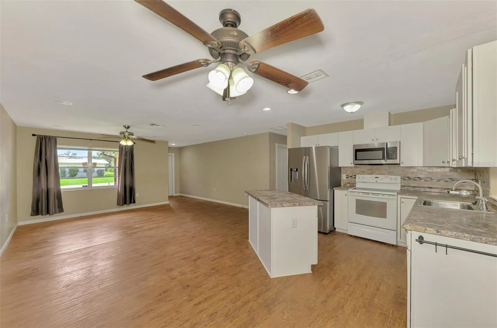 3716 DUNBAR RD