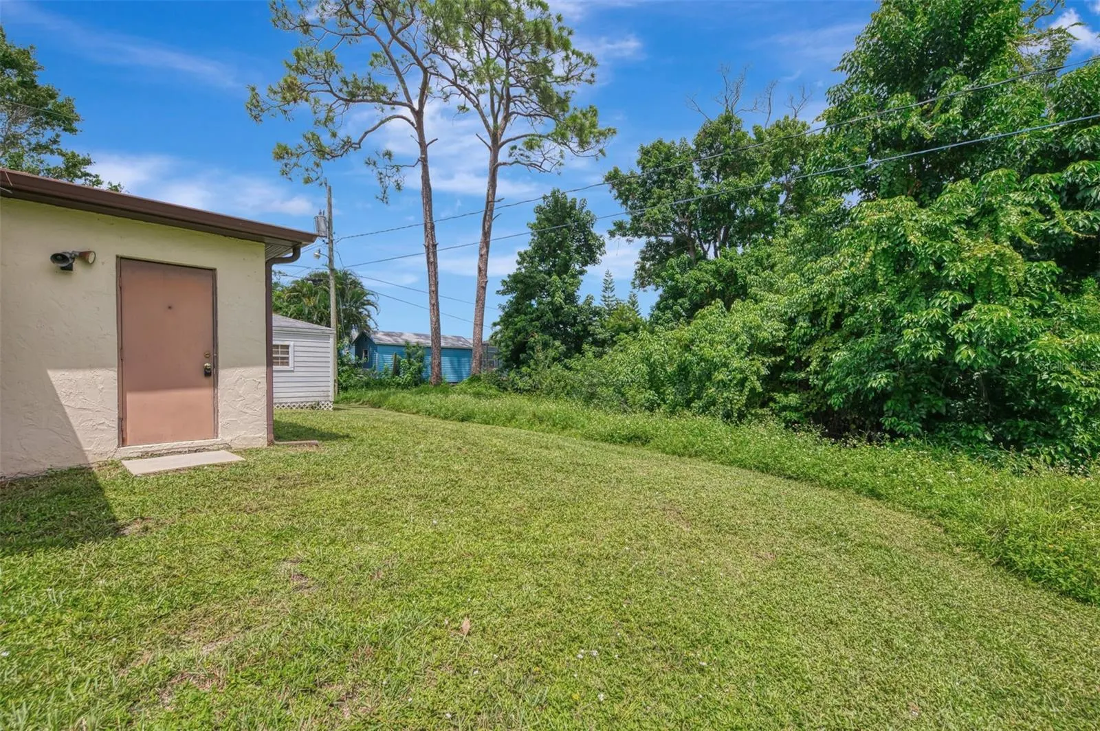 3716 DUNBAR RD