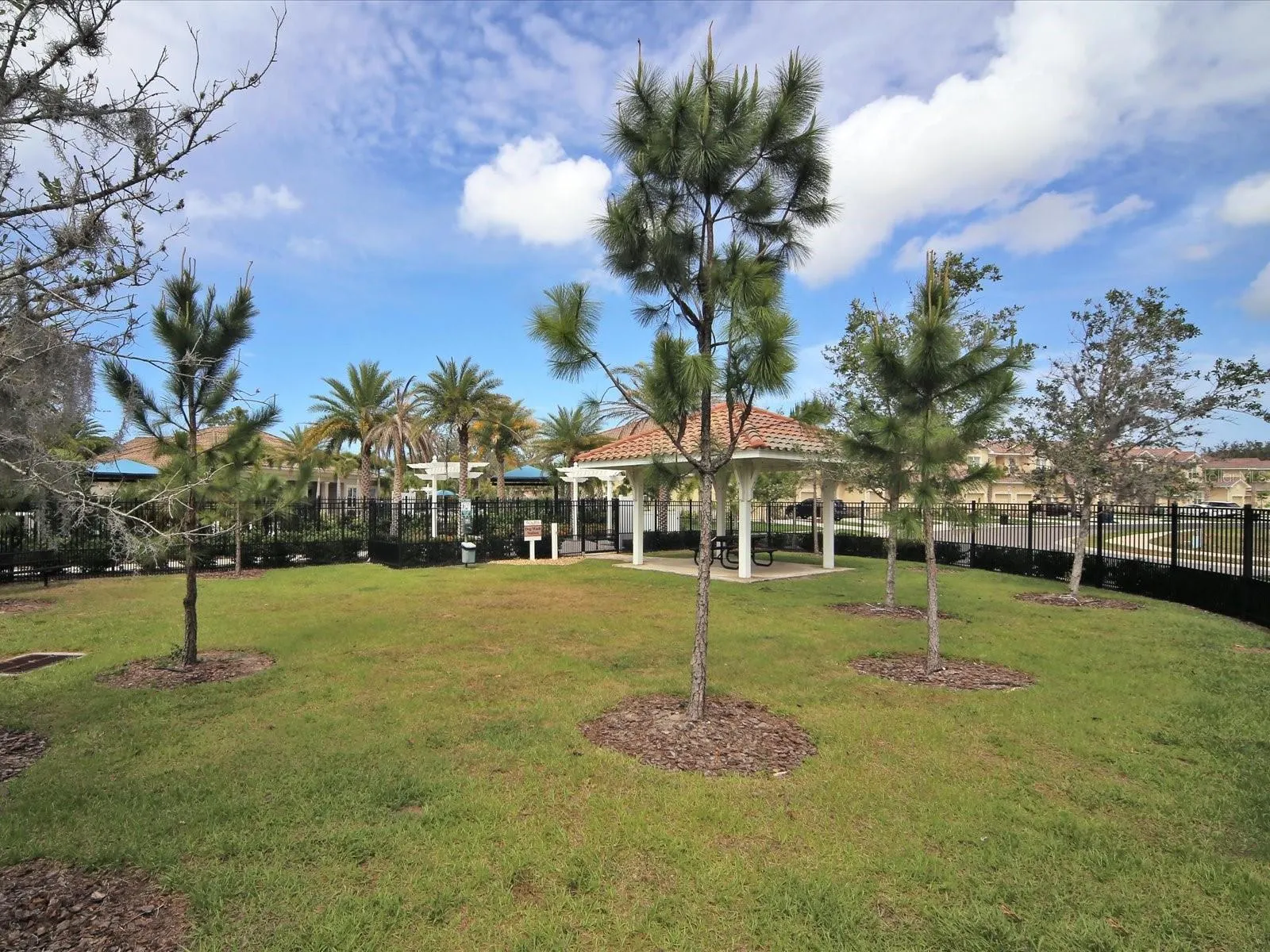 8219 ENCLAVE WAY #104, #104