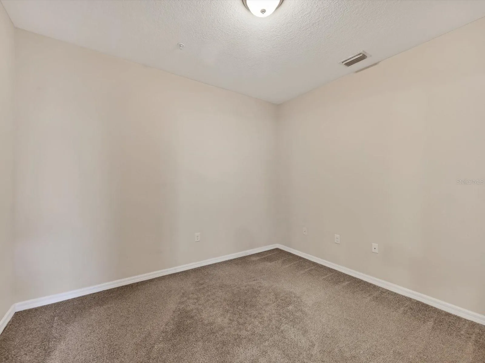 8219 ENCLAVE WAY #104, #104