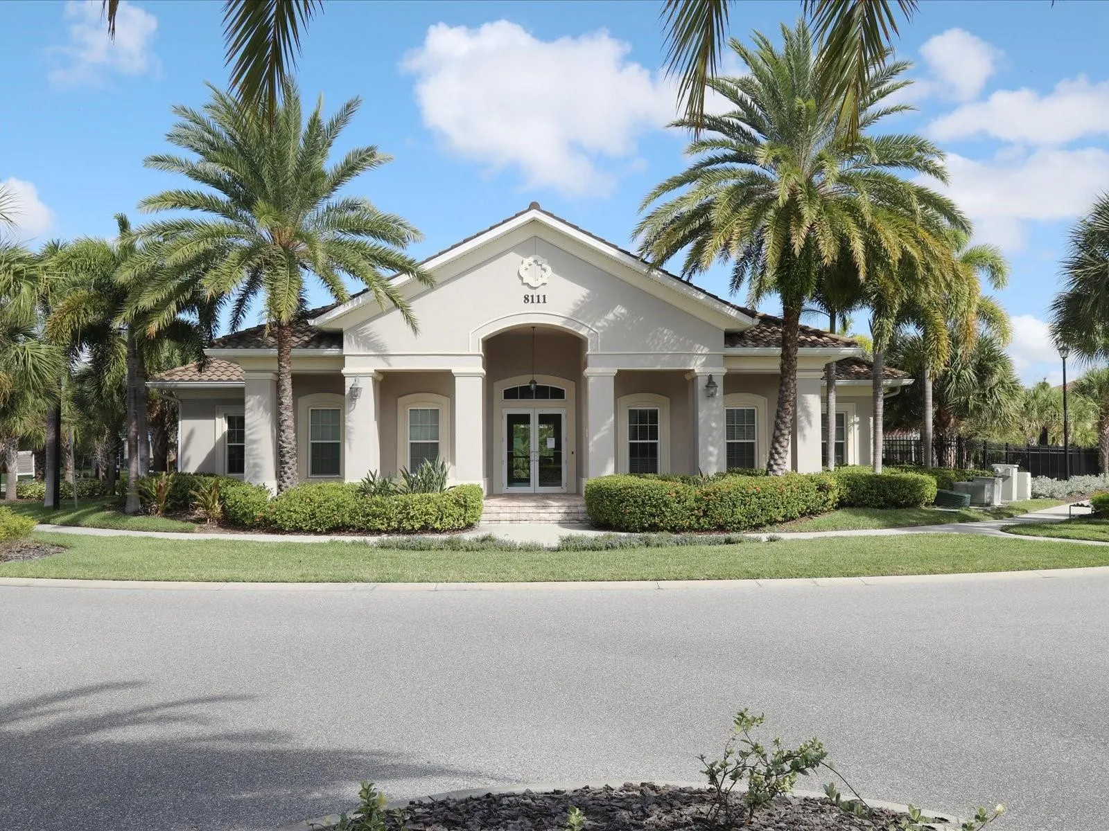 8219 ENCLAVE WAY #104, #104