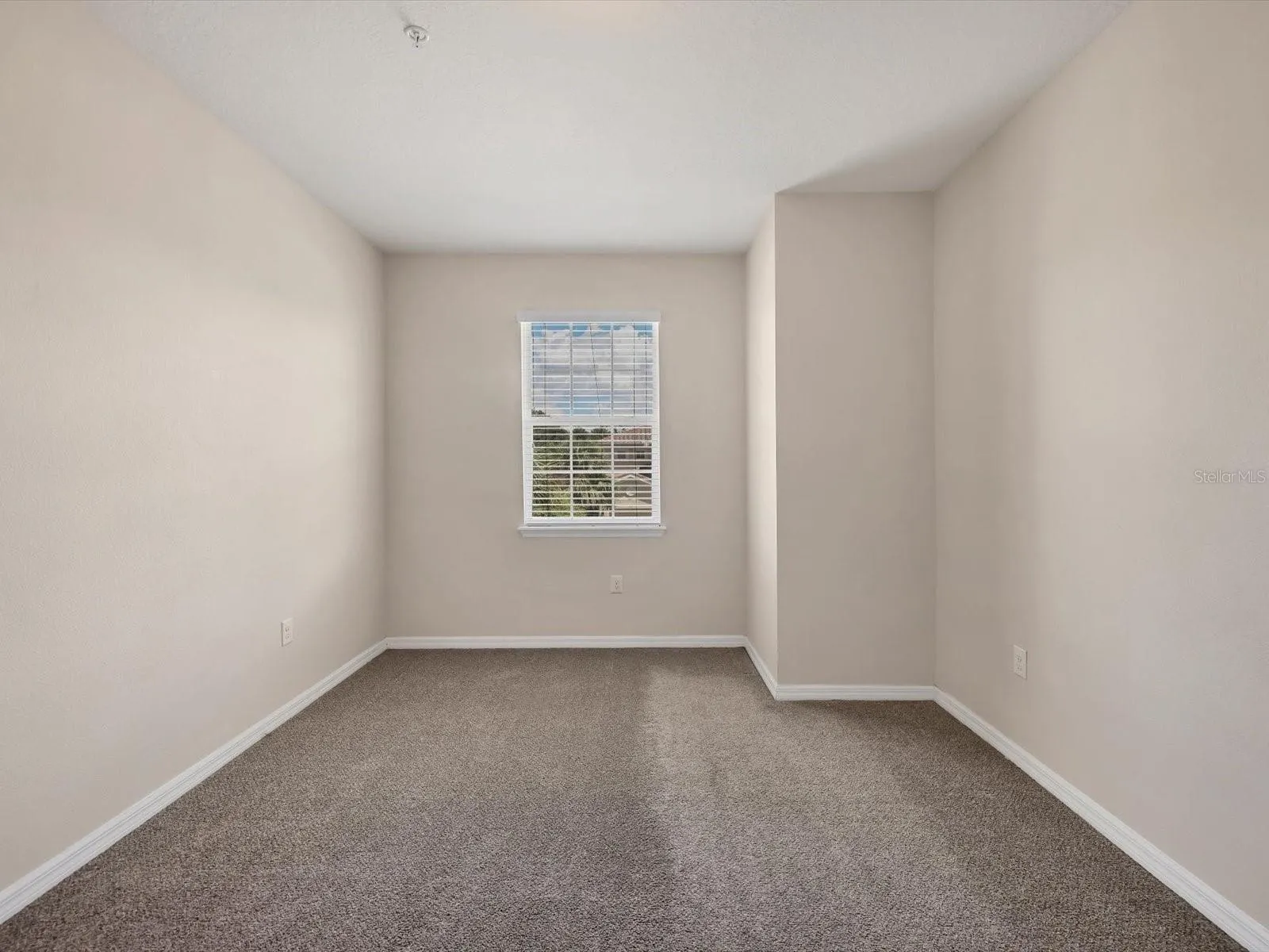 8219 ENCLAVE WAY #104, #104