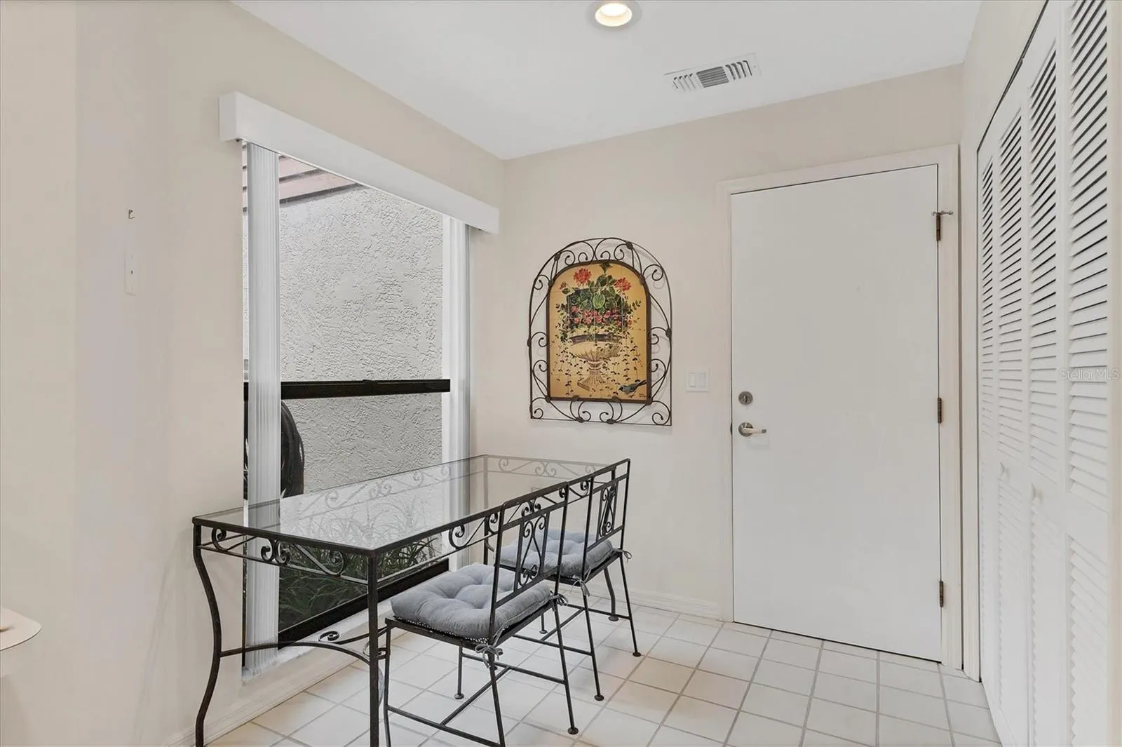 3946 WILSHIRE CIR E #168, #168