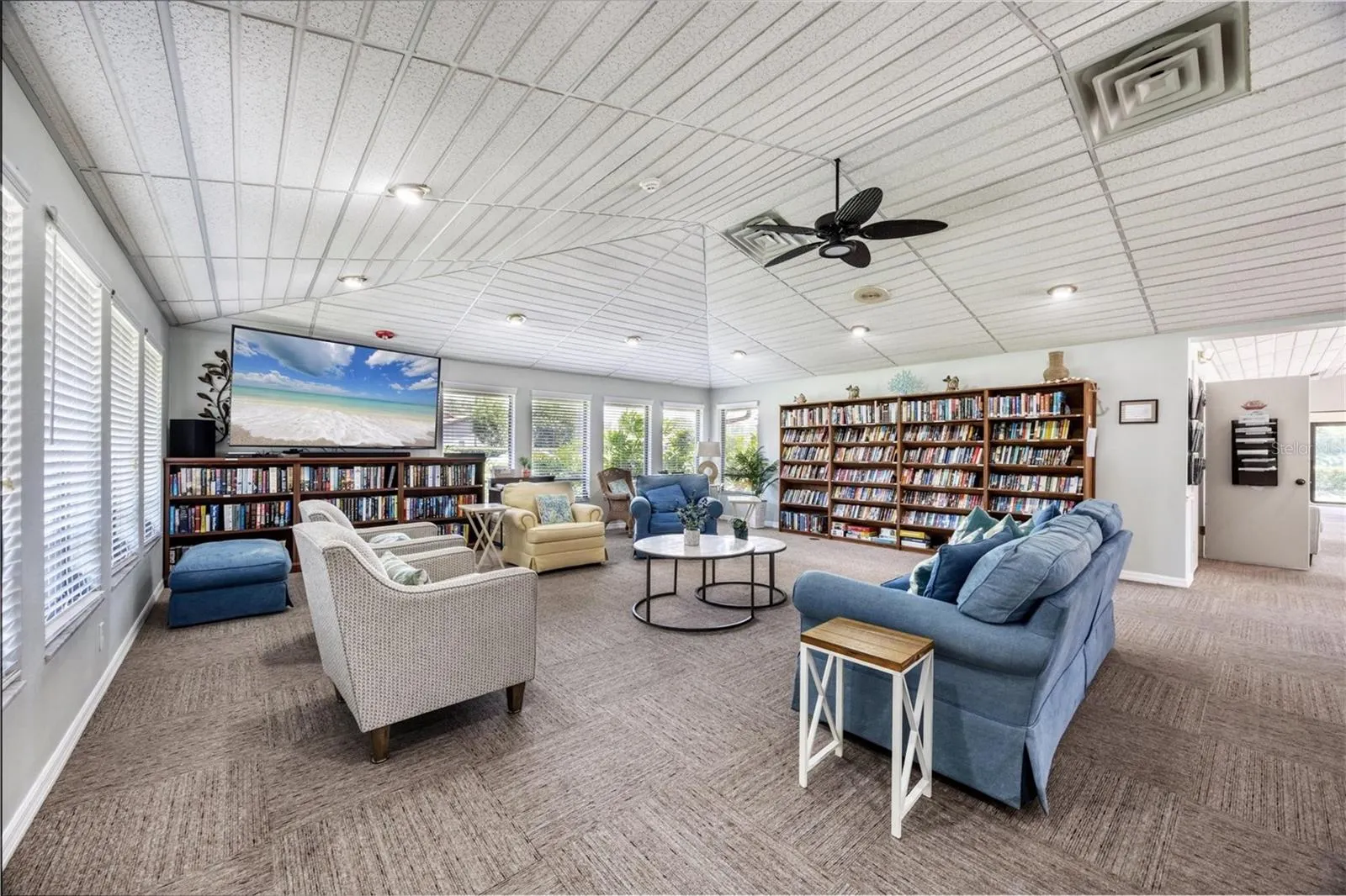 3946 WILSHIRE CIR E #168, #168