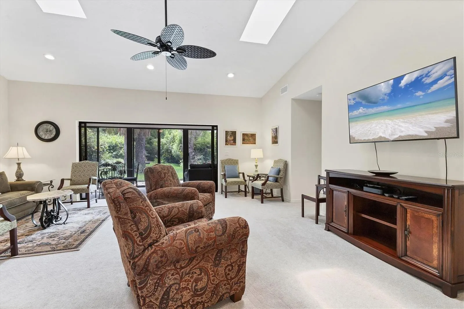 3946 WILSHIRE CIR E #168, #168