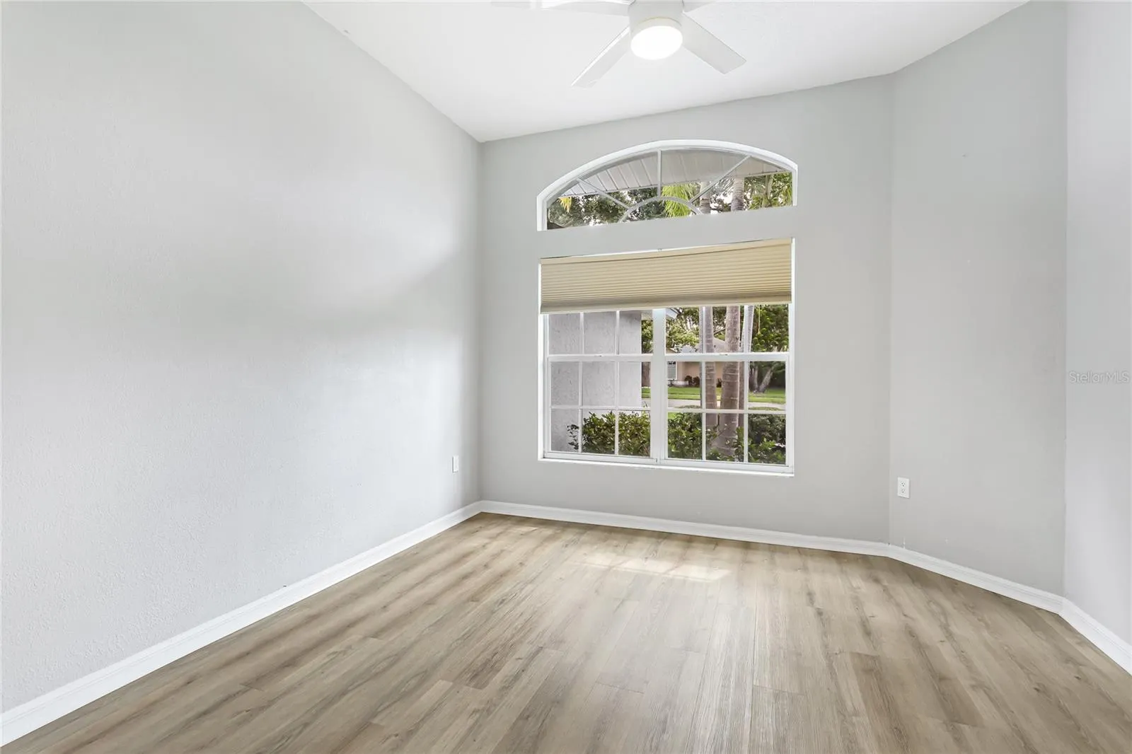 4454 HOLLYBROOK WAY