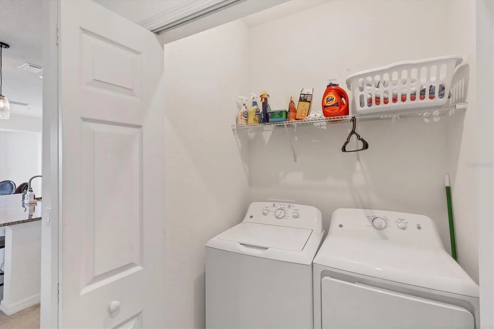 16904 VARDON TER #401, #401