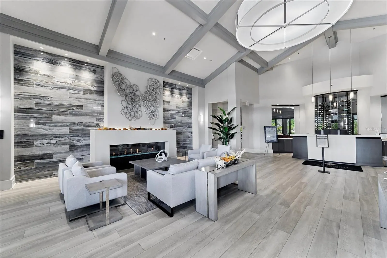16904 VARDON TER #401, #401