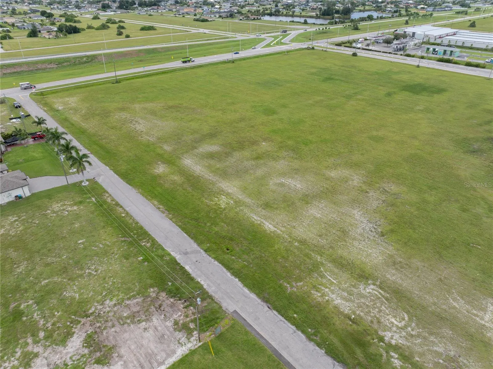 3216 NW 9TH ST